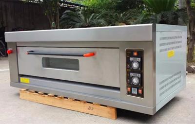 China Bread 1 Gas Oven Commercial Cake Baking Oven 3 Platform Trays for sale