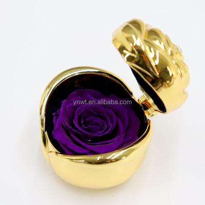 China Real Rose Ring Box Preserved Rose Flower Romantic Preserved in Jewelry Luxury Rose Box Proposal Ring Wedding Valentine's Day Gifts for sale