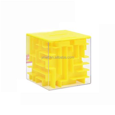 China Hand manipulative intellectual children play plastic 3d brain maze game mini maze game for sale for sale