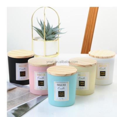 China Home decoration luxury colorfulglass jar stain supply 100ml 200ml 300ml 400ml transparent glass candle cup no fire scented candle cup froste for sale