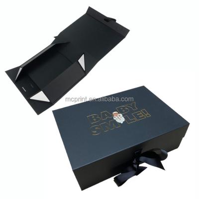 China Recyclable Luxury Matte Lamination Book Shaped Stiff Paper Fin Custom Printed Black Magnetic Closure Gift Box for sale