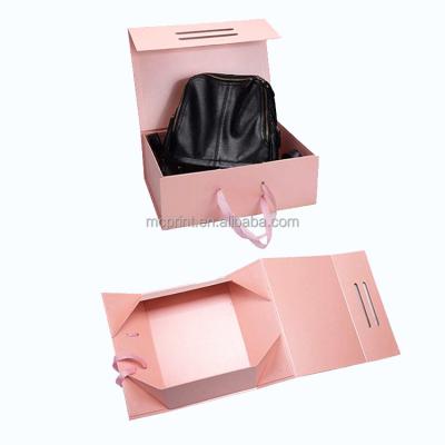 China Large Recyclable Luxury Cardboard 14 x 14 Magnetic Foldable Box with Handles for sale