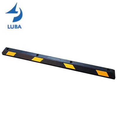 China Durable 1830X150X100Mm Heavy Duty Car Parking Wheel Stopper Rubber Parking Blocks for sale