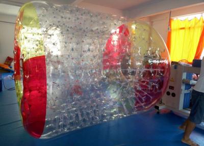 China La piscina inflable del agua de la burbuja de rodillo de la bola 1,0 de la diversión inflable humana del milímetro TPU juega en venta