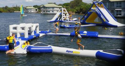 China Diversión que flota el juego inflable del agua del agua de los equipos inflables del parque en venta