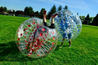 China Diámetro fútbol de parachoques inflable de la bola de la burbuja de 1,5 de M adultos rojos del punto con el ventilador en venta