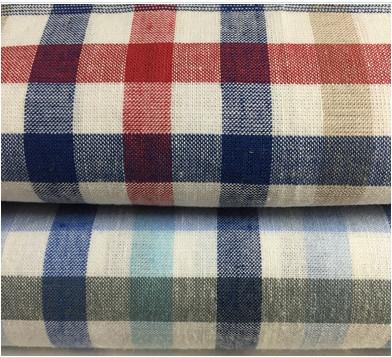 China Beautiful Plaid Yarn Dyed Fabric Pants / Dressmaking Fabric for sale