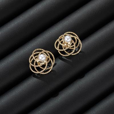 China TRENDY retro stainless steel gold plated jewelry fashion rose shape stud earrings pearl stud earrings woman for sale