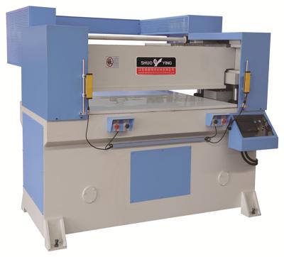 China Garment Shops Auto Recoil Head Cutting Machine for sale