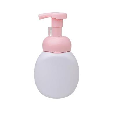 China Cute Baby 250ml Empty Plastic Cosmetics Lotion Bottle Cosmetic With Punp Prayer for sale