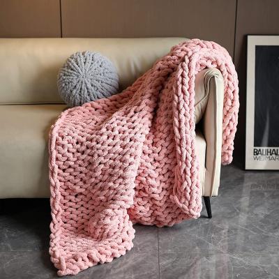 China Inyahome Handmade Thick Super Soft Chenille Wearable Chunky Yarn Knit Throw Blanket From Inyahome All Season Farmhouse Decor Home Throws On Sofa for sale