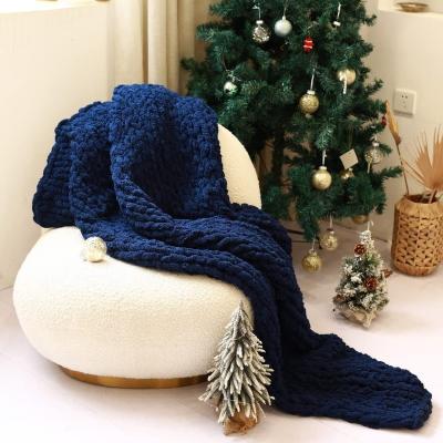 China Inyahome Portable Chunky Knitted Weighted Textured Handmade Blue Throw Covers For Home Decor Living Room Bed Couch Chair Sofa for sale