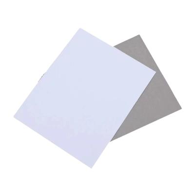 China 300 Gsm Recycled Paperboard China Factory Cardboard Gray White Back Duplex Board Supplier for sale