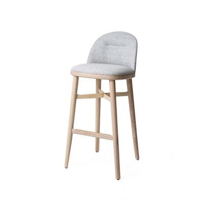 China New Design Modern Hotel Lobby Furniture High Bar Stools Chairs With Log Legs for sale