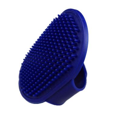 China Sustainable Rubber Pet Bathing Rubber Massage Brush Pet Set With Bath Blast For Pet Bath Message Brush for sale