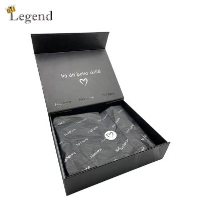 China Recyclable Magnetic Paper Cardboard Packaging Folding Boxes Size And Design Spot Logo UV Black Magnet Custom Folding Boxes for sale