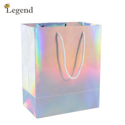 China Recyclable Chinese Supplier Clothes Shopping Gift Packaging Bag Special Material Paper Holographic Paper Bag for sale