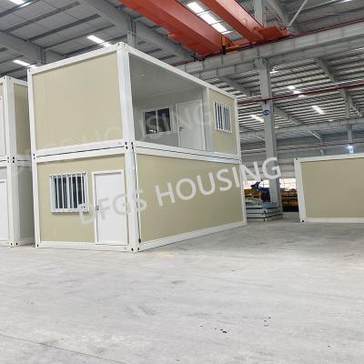 China Detachable DFGS Housing China Low Cost 60Sq Area Cheap Luxury Military Modern Prefab Container Tiny Prefab House for sale