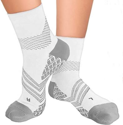 China Wholesale QUICK DRY Nylon Plantar Compression Support Arch Support Fasciitis White Mens THETA Medical Socks Ankle Socks for sale