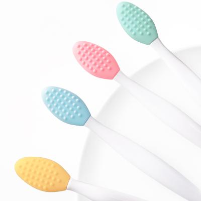 China New Fashion Viable Design Nose Tool Double Sided Silicone Lip Scrub Exfoliator Brush for sale