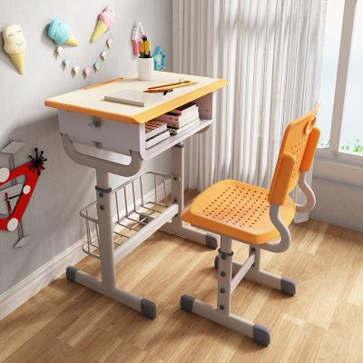 China Modern New Style School Kids Reading Table Class Chear Automatically Adjust The Height Of Student Desks And Chairs With Factory Price for sale