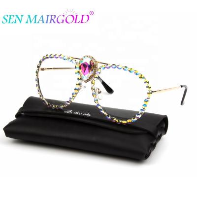 China Anti Clear Women Oversized Retro Large Crystal Eyeglasses Diamond Ladies Eyeglasses Gafas De Sol Glass UV400 for sale