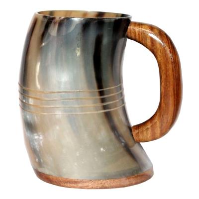 China Genuine Viking Tankard Horn Mug Handcrafted Wine Beer Beer Beer Horn Drinking Mugs With Handle for sale