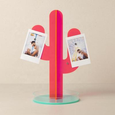 China Modern Design Modern Stylish High Quality Acrylic Colorful Cactus Shaped Accessories Tray Memo Stand for sale