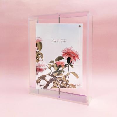 China Rotating Stock 7x5 Modern Design Iridescent Rotating Box Fits 2 Photo Rectangle Acrylic Floating Frame for sale