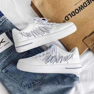 China CUSHIONING Casual Style Mens Sport Shoes White Sneakers Custom Made Shoes With Logo Basketball Men for sale