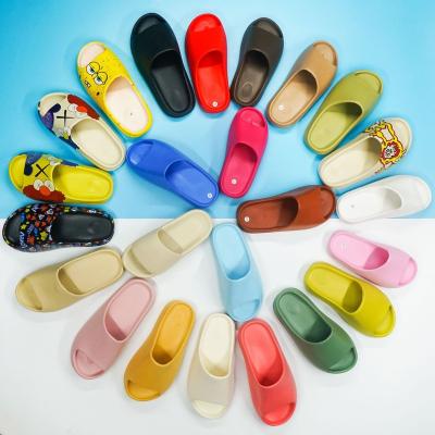 China 2022 Fashion new color low MOQ Logo EVA factory custom slides yeezy slippers foam outdoor runner yeezy shoes for sale