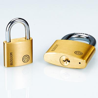 China Candado Pad Lock Candados Wide Chinese Padlock Manufacturer Application 40mm Padlock Metal Bits Brass Locks for sale