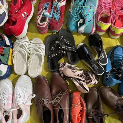 China Fashion Trend Used mixed shoes brand in bales sport shoes men used branded sneakers thrift shoes for sale