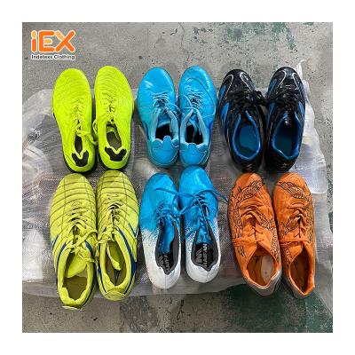 China Anti-Odor Use Wholesale Sneaker Used Shoes Branded For Men for sale