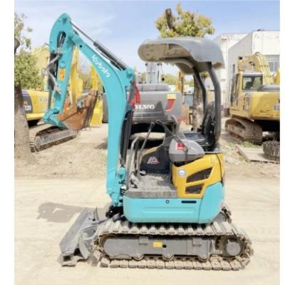 China Pequeña mini excavadora de segunda mano de 3 toneladas Kubota135-3s 15 17 Alto rendimiento en venta