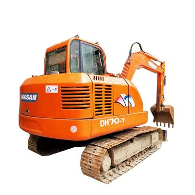 China Used Doosan DH70 Crawler Excavator In Low Price Earth Digger Machine Second Hand Doosan DH70-7 Excavator For Construction Wor for sale