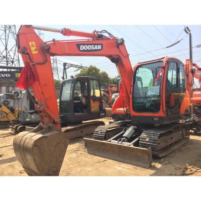 China Doosan DX75 Used Excavator Medium-Sized crawler 7.5 ton Japan brand digger Second Hand Doosan DX75 Excavator for Sale for sale