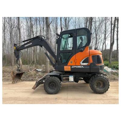 China buena calidad de 5 toneladas de excavadora de ruedas usadas Doosan DX60W en Shanghai Excavadora de ruedas usadas Doosan en China fábrica para la venta en venta