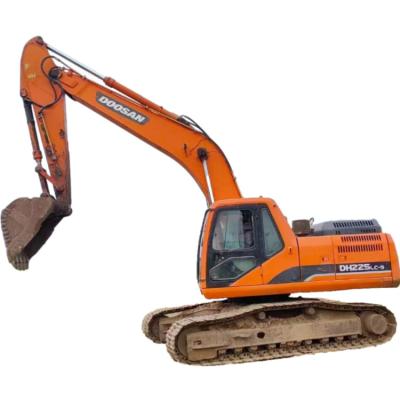 China Second-hand excavator 225 Doosan Medium excavator Doosan 225LC Excavator from Korea is for sale for sale