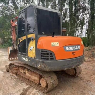 China Excavadora original usada Doosan Dh60-7 Excavadora de segunda mano Komatsu en venta