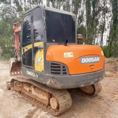 China Mini Excavadora Usada Doosan de Corea del Sur 60-7 Excavadora Equipo Pesado en venta