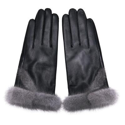 China Fashion Design Real Fox Fur Gloves Comfortable Winter Women's Windproof Sheepskin Genuine Leather Gloves for sale