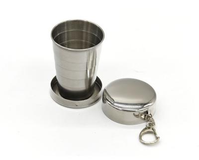 China Sustainable Camping Vacation Portable Stainless Steel Telescopic Folding Cup With Key Chain for sale