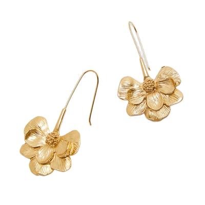 China 2021 New Fashion Retro Simple Flower CLASSIC Women Drop Earrings Gift For Women for sale