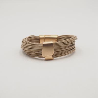 China CLASSIC Fashion Custom Design Gold Cuff Charm Bracelet Genuine Leather Plating Bracelet for sale