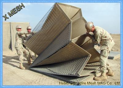 Chine Les feuilles de grillage soudées galvanisées à chaud / barrière de panneaux pour des normes militaires d'ASTM à vendre