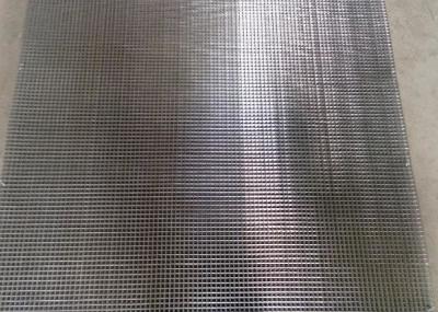 China Hot Dipped Galvanised Welded Wire Mesh Panel / Welded Wire Netting 1/4 Inch for sale