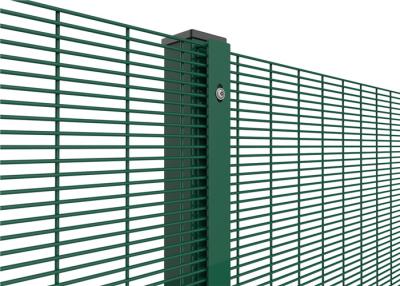 China 3.95mm Groene Gekleurde 358 Veiligheid Mesh Fence Te koop