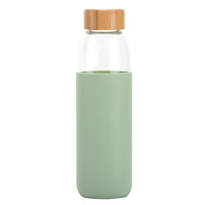 China 2021 New Production Sustainable Silicone Sleeve Travel Borosilicate Glass Cups With Bamboo Lid for sale