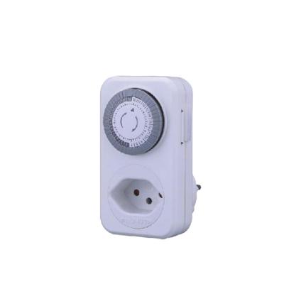 China Good Quality 10A 24 Hours Daily Plug In Mechanical Time Switch YX124 for sale